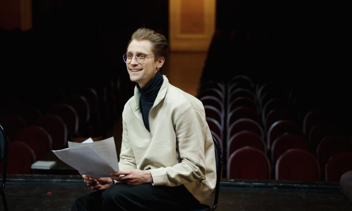 About Me Theatre Artist Template About Page Header Img